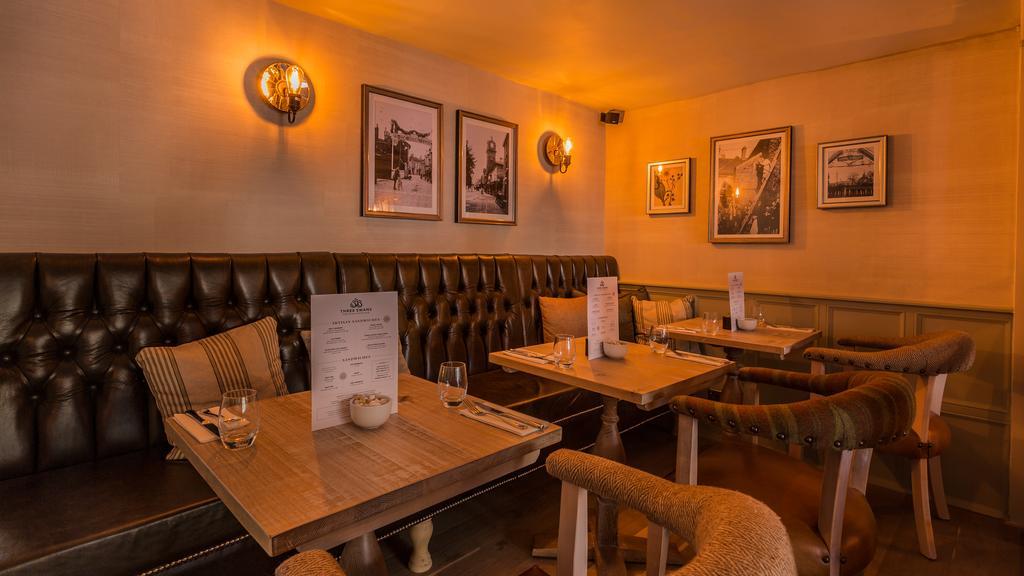 The Three Swans Hotel, Hungerford, Berkshire Экстерьер фото