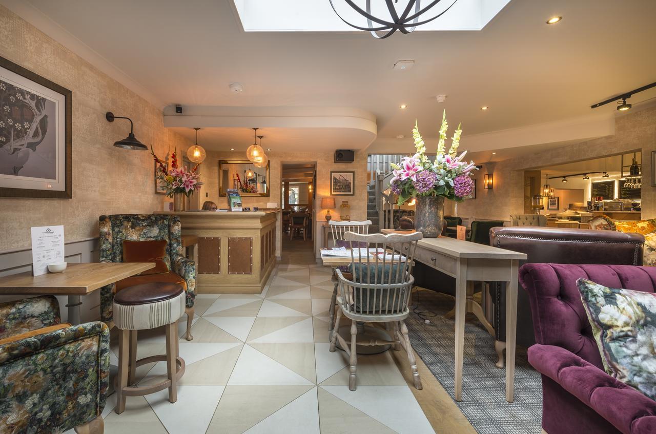 The Three Swans Hotel, Hungerford, Berkshire Экстерьер фото