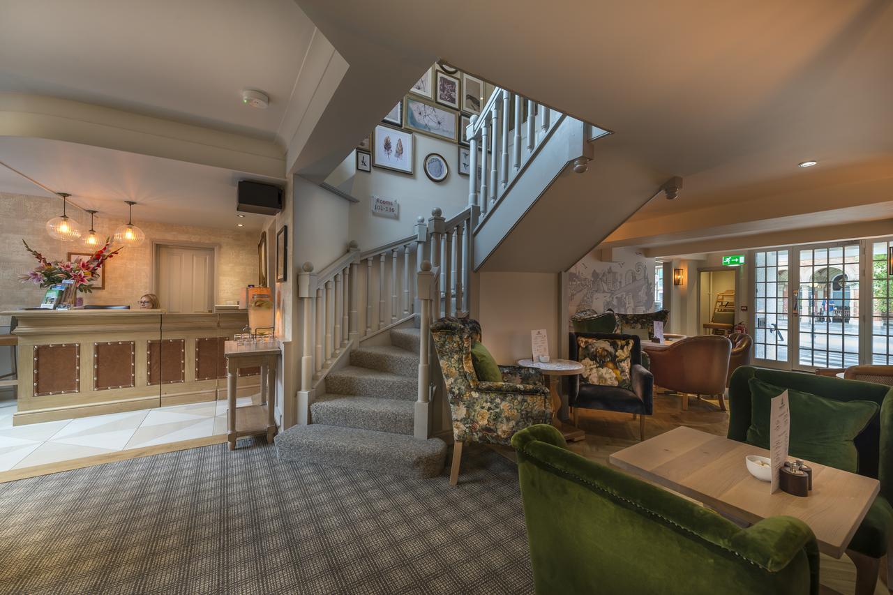 The Three Swans Hotel, Hungerford, Berkshire Экстерьер фото